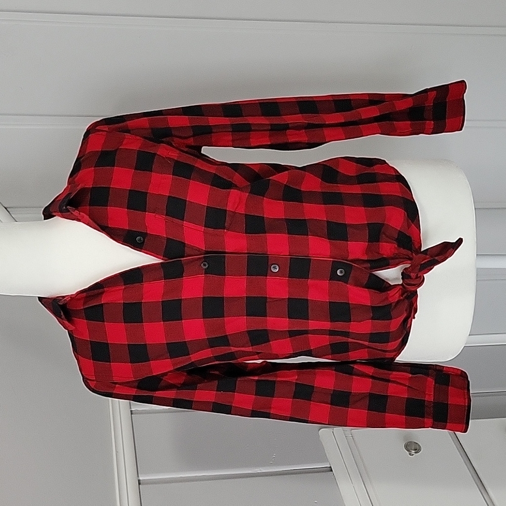 Madewell Tie Front Flannel Button Up Top